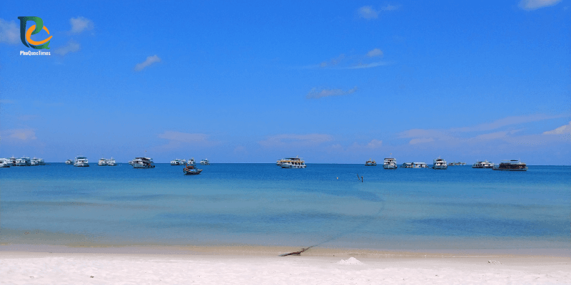 Sao Beach Phu Quoc with calm sea and white sand during peak season